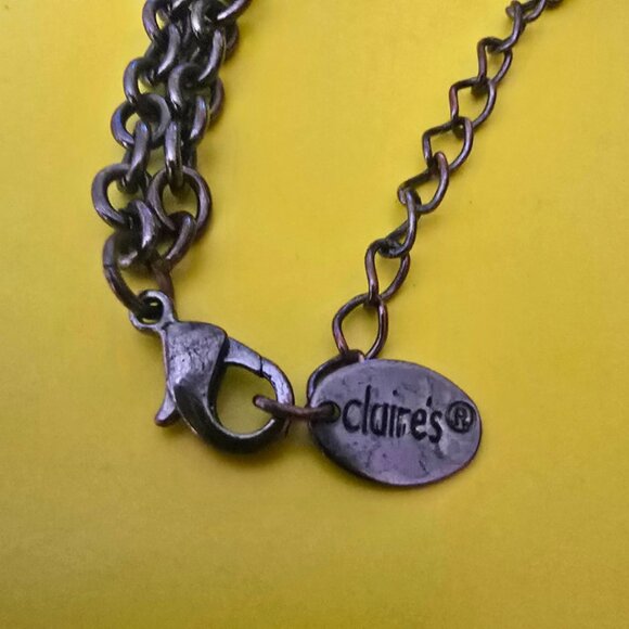 Claire's Rhinestone Heart Necklace - Picture 4 of 4